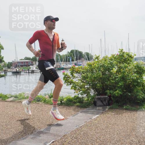 22.06.2025 - Viking Triathlon KatJ http://msf.ph/oto/8114329 22.06.2025 12:51:56 Laufen 33 meine-sportfotos.de