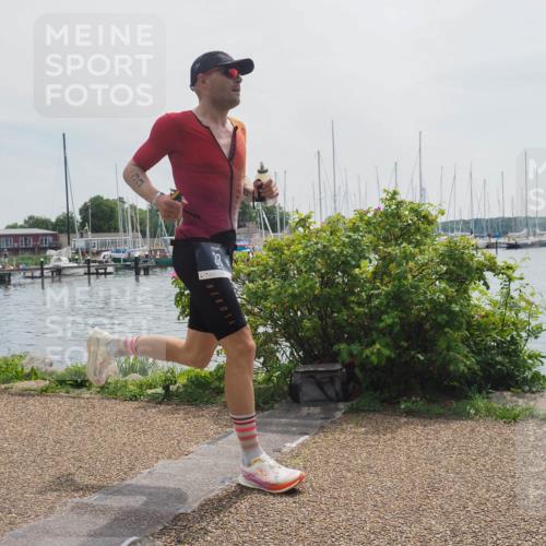 22.06.2025 - Viking Triathlon KatJ http://msf.ph/oto/8114354 22.06.2025 12:51:56 Laufen 33 meine-sportfotos.de