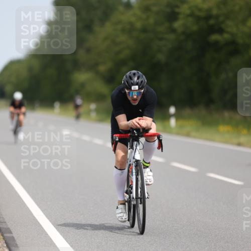 22.06.2025 - Viking Triathlon Yannick Fuchs http://msf.ph/oto/8114393 22.06.2025 12:15:59 Radfahren 41, 132, 229, 271, 284, 294, 370, 486, 510, 530 meine-sportfotos.de
