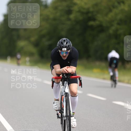 22.06.2025 - Viking Triathlon Yannick Fuchs http://msf.ph/oto/8114417 22.06.2025 12:15:59 Radfahren 41, 132, 229, 271, 284, 294, 370, 486, 510, 530 meine-sportfotos.de