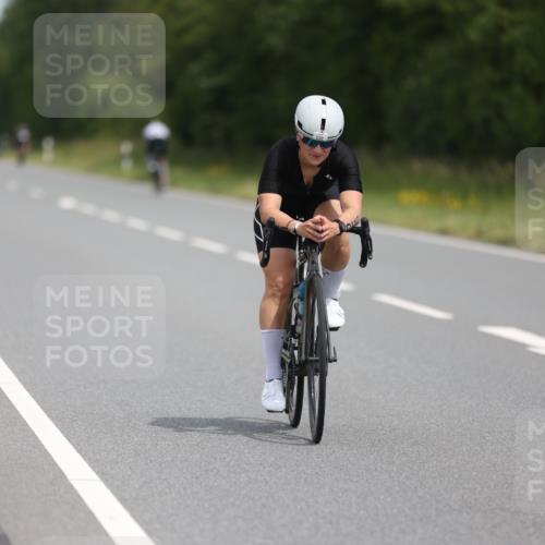 22.06.2025 - Viking Triathlon Yannick Fuchs http://msf.ph/oto/8114490 22.06.2025 12:16:03 Radfahren 95, 132, 229, 271, 284, 294, 370, 486, 510, 530 meine-sportfotos.de
