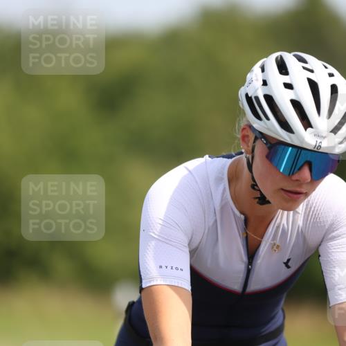 22.06.2025 - Viking Triathlon Yannick Fuchs http://msf.ph/oto/8114562 22.06.2025 11:39:38 Radfahren 18, 113, 261, 461, 522, 546, 612, 650 meine-sportfotos.de