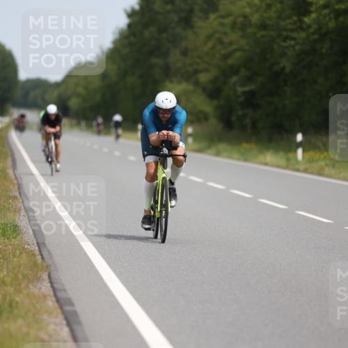 22.06.2025 - Viking Triathlon Yannick Fuchs http://msf.ph/oto/8114595 22.06.2025 12:16:09 Radfahren 30, 95, 132, 229, 271, 294, 331, 348, 359, 486, 505, 510 meine-sportfotos.de