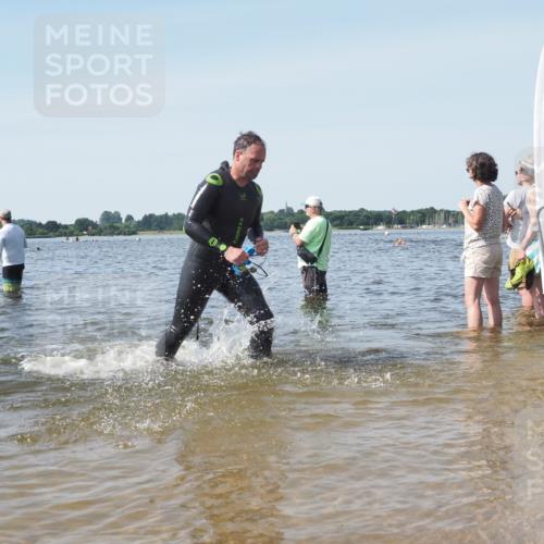 22.06.2025 - Viking Triathlon KatJ http://msf.ph/oto/8114634 22.06.2025 10:42:09 Schwimmen 78, 159, 199, 281, 290, 460, 465 meine-sportfotos.de