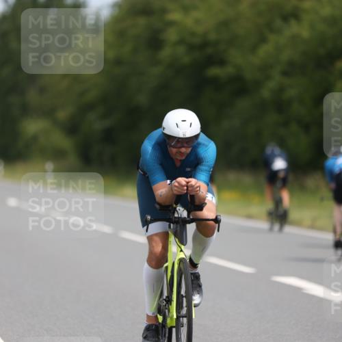 22.06.2025 - Viking Triathlon Yannick Fuchs http://msf.ph/oto/8114647 22.06.2025 12:16:10 Radfahren 30, 95, 132, 271, 294, 331, 348, 359, 486, 505, 510 meine-sportfotos.de