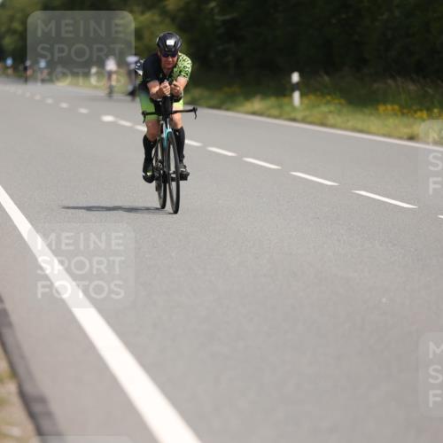 22.06.2025 - Viking Triathlon Yannick Fuchs http://msf.ph/oto/8114674 22.06.2025 11:39:40 Radfahren 18, 113, 261, 461, 467, 522, 546, 612, 650 meine-sportfotos.de