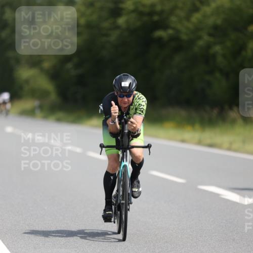 22.06.2025 - Viking Triathlon Yannick Fuchs http://msf.ph/oto/8114681 22.06.2025 11:39:42 Radfahren 113, 261, 377, 461, 467, 522, 546, 650 meine-sportfotos.de