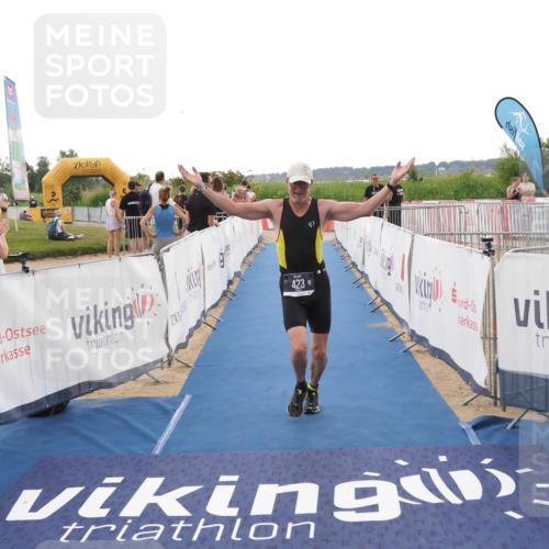 22.06.2025 - Viking Triathlon MichiJ http://msf.ph/oto/8114704 22.06.2025 16:26:14 Ziel 423 meine-sportfotos.de