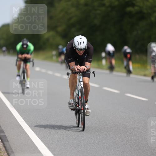 22.06.2025 - Viking Triathlon Yannick Fuchs http://msf.ph/oto/8114737 22.06.2025 12:16:14 Radfahren 30, 95, 331, 348, 359, 429, 505 meine-sportfotos.de