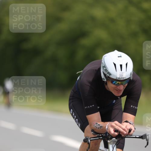 22.06.2025 - Viking Triathlon Yannick Fuchs http://msf.ph/oto/8114788 22.06.2025 12:16:15 Radfahren 5, 30, 95, 331, 348, 359, 429, 505 meine-sportfotos.de