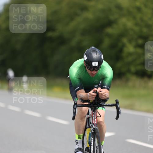 22.06.2025 - Viking Triathlon Yannick Fuchs http://msf.ph/oto/8114811 22.06.2025 12:16:17 Radfahren 5, 30, 331, 348, 359, 429, 505 meine-sportfotos.de