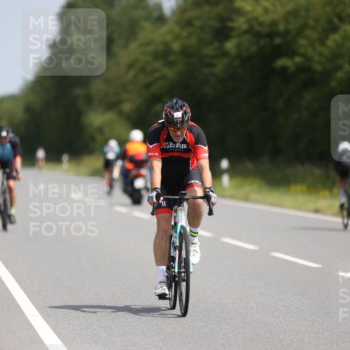 22.06.2025 - Viking Triathlon Yannick Fuchs http://msf.ph/oto/8114828 22.06.2025 11:39:46 Radfahren 19, 38, 113, 123, 261, 377, 407, 461, 467, 550, 650 meine-sportfotos.de