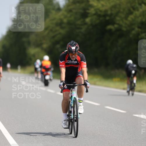 22.06.2025 - Viking Triathlon Yannick Fuchs http://msf.ph/oto/8114836 22.06.2025 11:39:46 Radfahren 19, 38, 113, 123, 261, 377, 407, 461, 467, 550, 650 meine-sportfotos.de