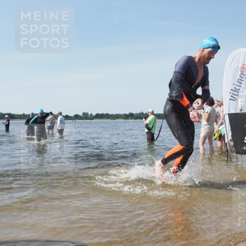 22.06.2025 - Viking Triathlon KatJ http://msf.ph/oto/8114838 22.06.2025 10:42:17 Schwimmen 16, 65, 78, 192, 281, 290, 326, 460, 465 meine-sportfotos.de