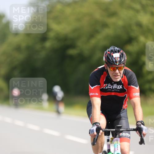 22.06.2025 - Viking Triathlon Yannick Fuchs http://msf.ph/oto/8114875 22.06.2025 11:39:48 Radfahren 19, 38, 113, 123, 127, 377, 395, 407, 461, 467, 550, 554, 650 meine-sportfotos.de