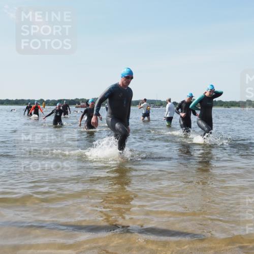 22.06.2025 - Viking Triathlon KatJ http://msf.ph/oto/8114878 22.06.2025 10:42:21 Schwimmen 16, 65, 192, 281, 290, 318, 326, 460, 465 meine-sportfotos.de