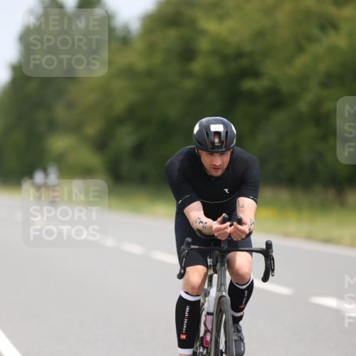 22.06.2025 - Viking Triathlon Yannick Fuchs http://msf.ph/oto/8114954 22.06.2025 12:16:28 Radfahren 5, 330, 419, 429 meine-sportfotos.de