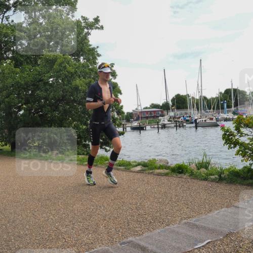 22.06.2025 - Viking Triathlon KatJ http://msf.ph/oto/8114981 22.06.2025 13:23:58 Laufen 544 meine-sportfotos.de