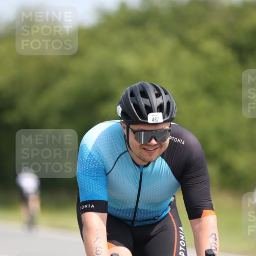 22.06.2025 - Viking Triathlon Yannick Fuchs http://msf.ph/oto/8114987 22.06.2025 11:39:51 Radfahren 19, 38, 113, 123, 127, 377, 388, 395, 407, 467, 550, 554, 650 meine-sportfotos.de