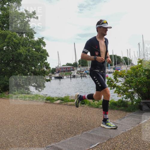 22.06.2025 - Viking Triathlon KatJ http://msf.ph/oto/8115025 22.06.2025 13:23:58 Laufen 544 meine-sportfotos.de