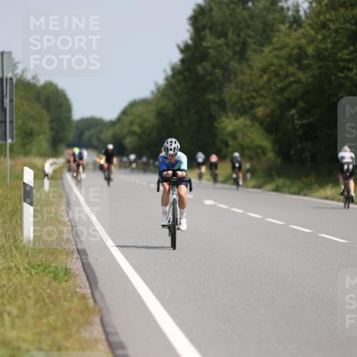 22.06.2025 - Viking Triathlon Yannick Fuchs http://msf.ph/oto/8115042 22.06.2025 11:39:52 Radfahren 19, 38, 113, 123, 127, 377, 388, 395, 407, 467, 550, 554, 650 meine-sportfotos.de