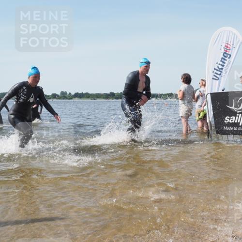 22.06.2025 - Viking Triathlon KatJ http://msf.ph/oto/8115068 22.06.2025 10:42:28 Schwimmen 16, 55, 65, 192, 281, 318, 326, 427, 465 meine-sportfotos.de
