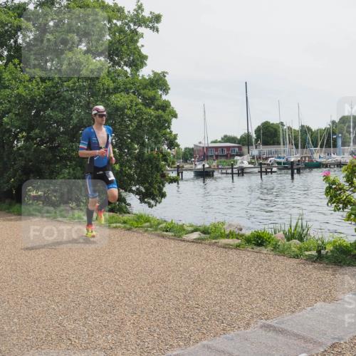 22.06.2025 - Viking Triathlon KatJ http://msf.ph/oto/8115098 22.06.2025 12:52:56 Laufen 286 meine-sportfotos.de