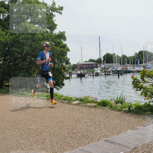 22.06.2025 - Viking Triathlon KatJ http://msf.ph/oto/8115114 22.06.2025 12:52:56 Laufen 286 meine-sportfotos.de