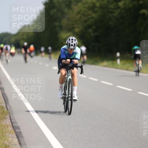 22.06.2025 - Viking Triathlon Yannick Fuchs http://msf.ph/oto/8115119 22.06.2025 11:39:54 Radfahren 19, 38, 123, 127, 377, 388, 395, 407, 467, 550, 554 meine-sportfotos.de
