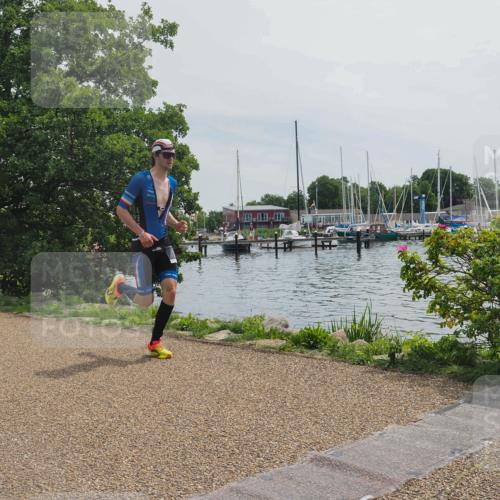 22.06.2025 - Viking Triathlon KatJ http://msf.ph/oto/8115136 22.06.2025 12:52:56 Laufen 286 meine-sportfotos.de