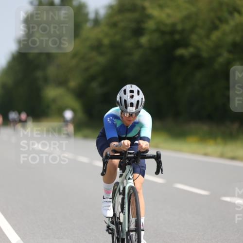 22.06.2025 - Viking Triathlon Yannick Fuchs http://msf.ph/oto/8115137 22.06.2025 11:39:55 Radfahren 19, 38, 51, 123, 127, 377, 388, 395, 407, 550, 554 meine-sportfotos.de