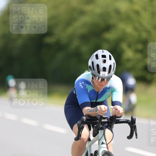 22.06.2025 - Viking Triathlon Yannick Fuchs http://msf.ph/oto/8115151 22.06.2025 11:39:56 Radfahren 19, 38, 51, 123, 127, 299, 388, 395, 407, 550, 554 meine-sportfotos.de