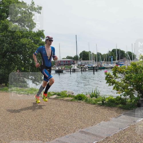 22.06.2025 - Viking Triathlon KatJ http://msf.ph/oto/8115155 22.06.2025 12:52:57 Laufen 286 meine-sportfotos.de