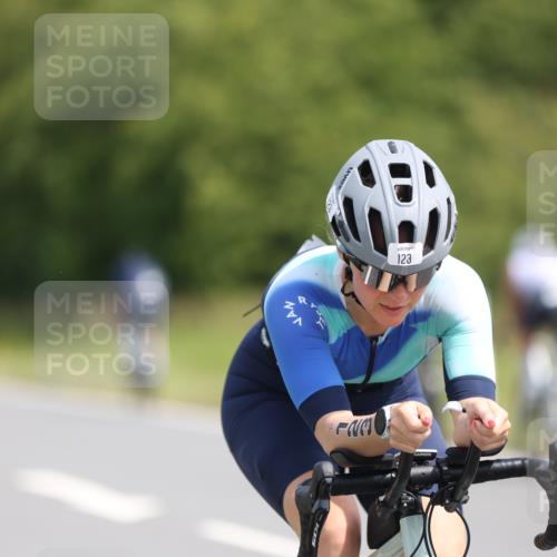22.06.2025 - Viking Triathlon Yannick Fuchs http://msf.ph/oto/8115163 22.06.2025 11:39:56 Radfahren 19, 38, 51, 123, 127, 299, 388, 395, 407, 550, 554 meine-sportfotos.de