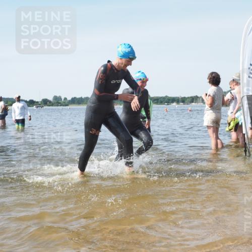22.06.2025 - Viking Triathlon KatJ http://msf.ph/oto/8115175 22.06.2025 10:42:33 Schwimmen 55, 65, 171, 192, 318, 427 meine-sportfotos.de