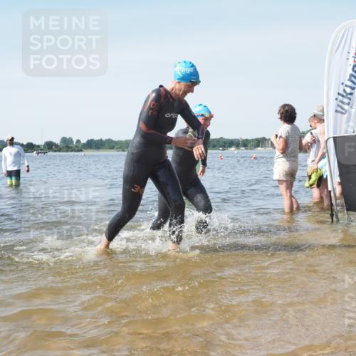 22.06.2025 - Viking Triathlon KatJ http://msf.ph/oto/8115184 22.06.2025 10:42:33 Schwimmen 55, 65, 171, 192, 318, 427 meine-sportfotos.de