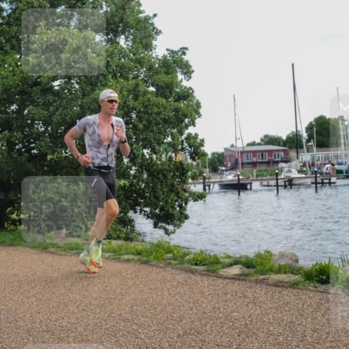 22.06.2025 - Viking Triathlon KatJ http://msf.ph/oto/8115188 22.06.2025 13:24:09 Laufen 485 meine-sportfotos.de
