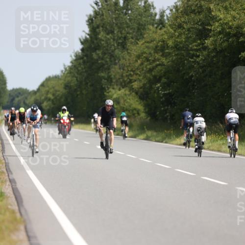 22.06.2025 - Viking Triathlon Yannick Fuchs http://msf.ph/oto/8115211 22.06.2025 11:40:00 Radfahren 26, 51, 123, 127, 299, 388, 395, 550, 554 meine-sportfotos.de