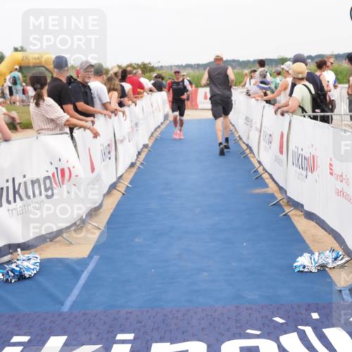 22.06.2025 - Viking Triathlon MichiJ http://msf.ph/oto/8115213 22.06.2025 15:05:42 Ziel 491 meine-sportfotos.de