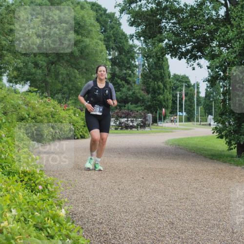 22.06.2025 - Viking Triathlon KatJ http://msf.ph/oto/8115214 22.06.2025 16:48:36 Laufen 319 meine-sportfotos.de
