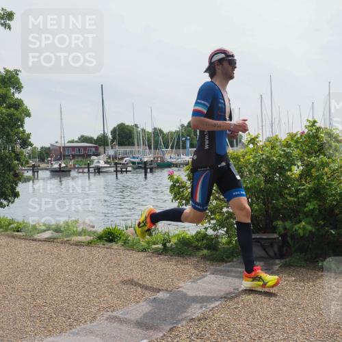 22.06.2025 - Viking Triathlon KatJ http://msf.ph/oto/8115219 22.06.2025 12:52:57 Laufen 286 meine-sportfotos.de
