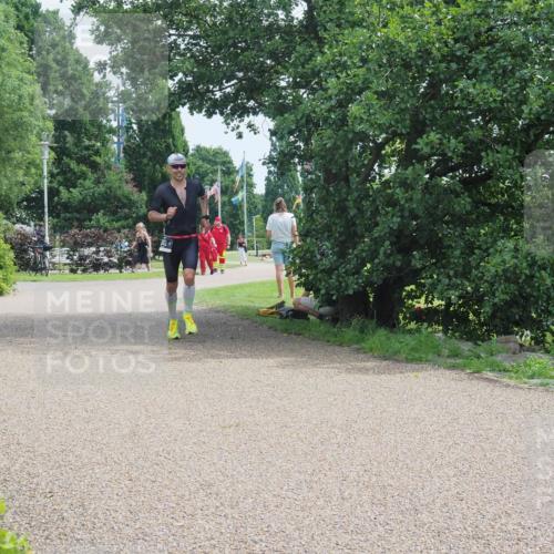 22.06.2025 - Viking Triathlon KatJ http://msf.ph/oto/8115281 22.06.2025 12:53:02 Laufen 341 meine-sportfotos.de