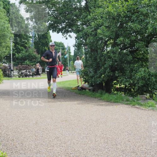 22.06.2025 - Viking Triathlon KatJ http://msf.ph/oto/8115293 22.06.2025 12:53:02 Laufen 341 meine-sportfotos.de