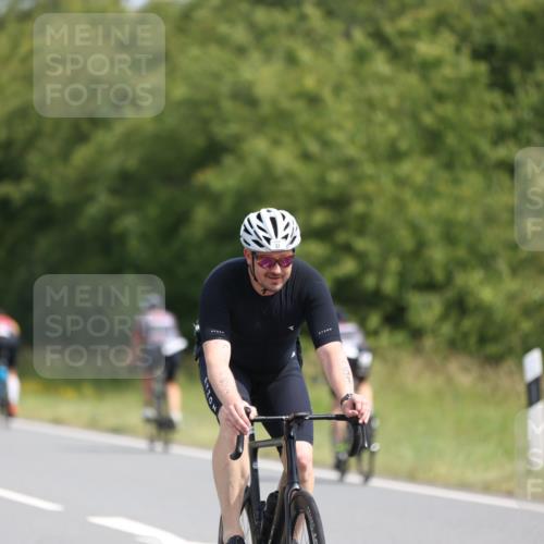 22.06.2025 - Viking Triathlon Yannick Fuchs http://msf.ph/oto/8115318 22.06.2025 11:40:04 Radfahren 26, 51, 299, 388, 399, 447, 531 meine-sportfotos.de