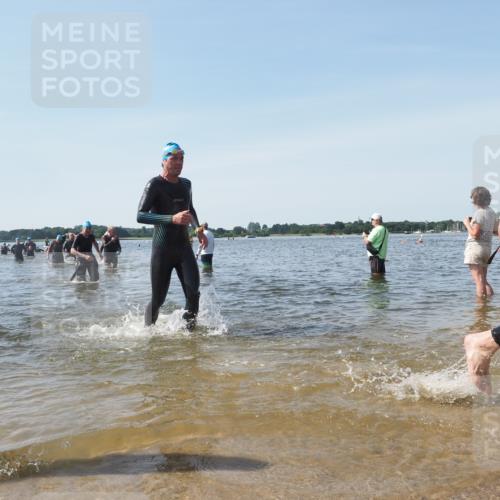 22.06.2025 - Viking Triathlon KatJ http://msf.ph/oto/8115328 22.06.2025 10:42:41 Schwimmen 55, 171, 240, 282, 369, 427, 441, 624 meine-sportfotos.de