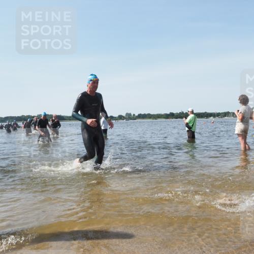 22.06.2025 - Viking Triathlon KatJ http://msf.ph/oto/8115331 22.06.2025 10:42:42 Schwimmen 55, 171, 240, 282, 369, 427, 441, 624 meine-sportfotos.de