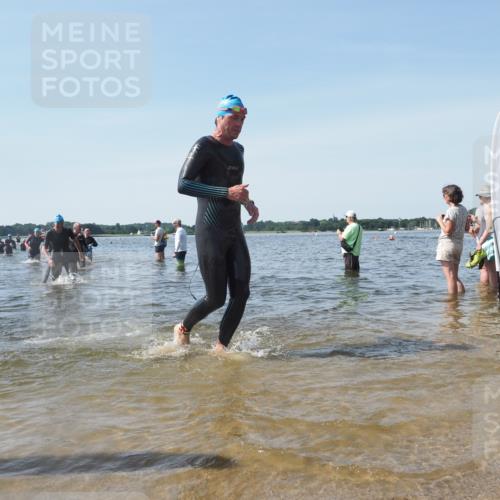 22.06.2025 - Viking Triathlon KatJ http://msf.ph/oto/8115361 22.06.2025 10:42:42 Schwimmen 55, 171, 240, 282, 369, 427, 441, 624 meine-sportfotos.de