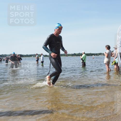 22.06.2025 - Viking Triathlon KatJ http://msf.ph/oto/8115367 22.06.2025 10:42:43 Schwimmen 55, 171, 240, 282, 369, 427, 441, 624 meine-sportfotos.de