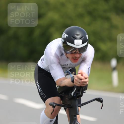 22.06.2025 - Viking Triathlon Yannick Fuchs http://msf.ph/oto/8115368 22.06.2025 12:17:05 Radfahren 1, 360, 455, 527, 557 meine-sportfotos.de