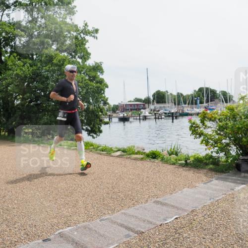 22.06.2025 - Viking Triathlon KatJ http://msf.ph/oto/8115388 22.06.2025 12:53:04 Laufen 341 meine-sportfotos.de